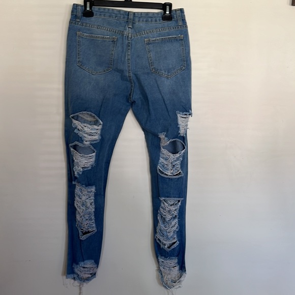 Distressed Jeans - Picture 5 of 9